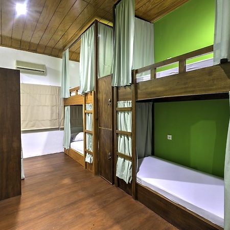 Riverside Hostel Padang Εξωτερικό φωτογραφία
